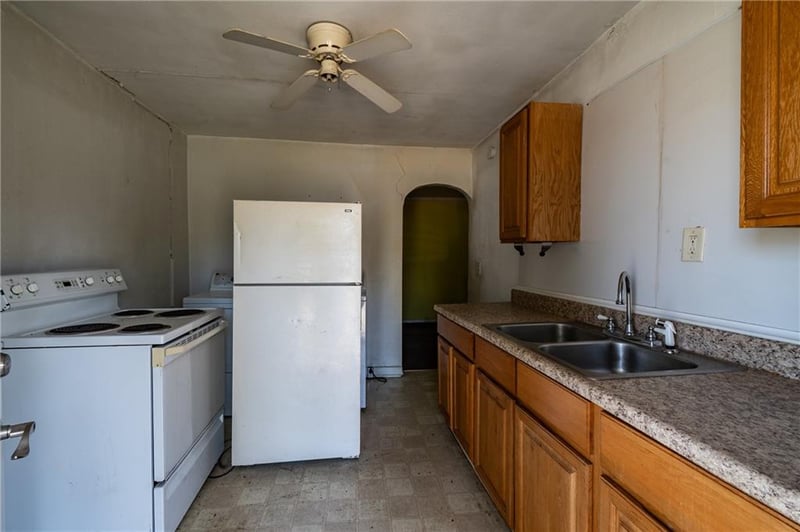 610-612 W Sycamore St, Independence, KS 67301