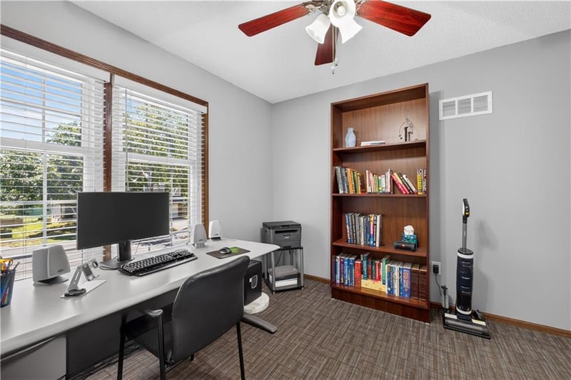 12008 E 54th St, Kansas City, MO 64133