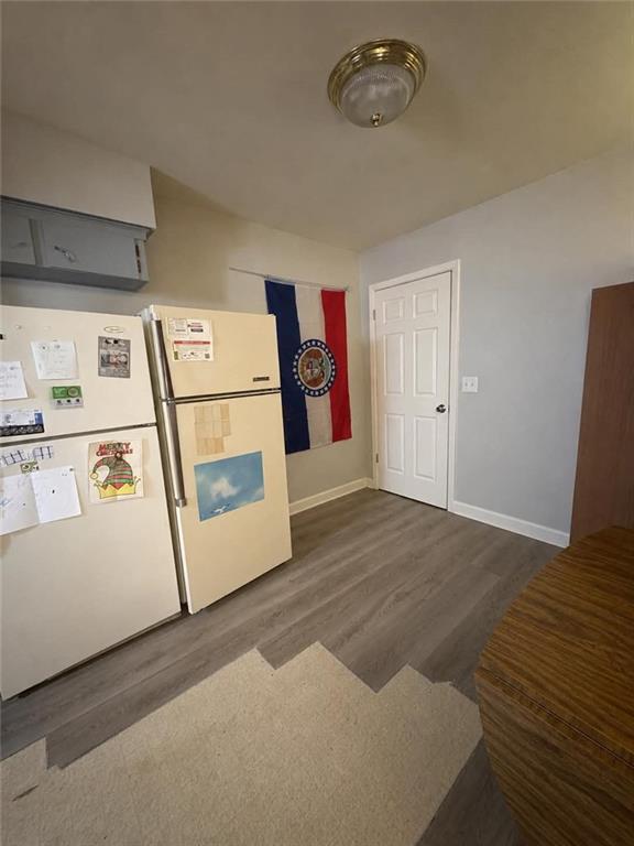 746 Blue Ridge Blvd, Kansas City, MO 64125