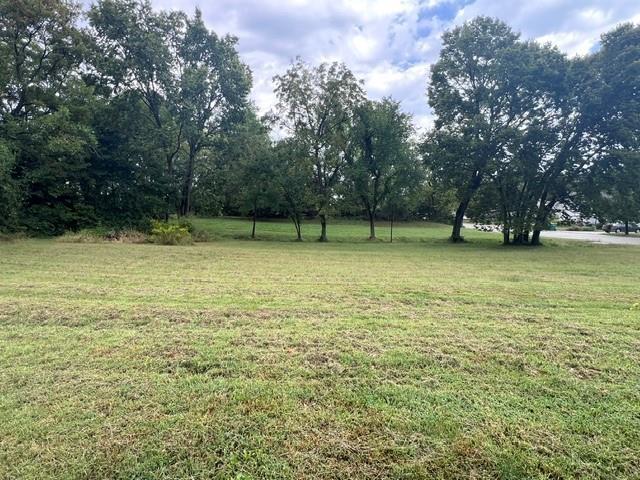 13756 Willard Ave, Bonner Springs, KS 66012