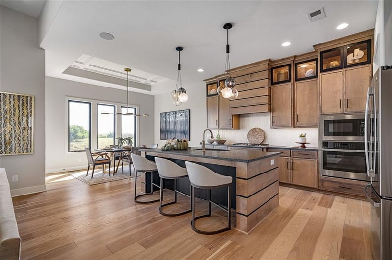11288 S Gleason Rd, Olathe, KS 66061