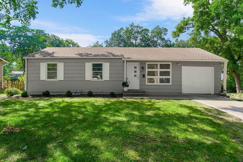 8714 Melrose St, Overland Park, KS 66214