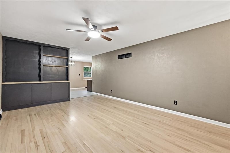 2806 N River Blvd, Independence, MO 64050
