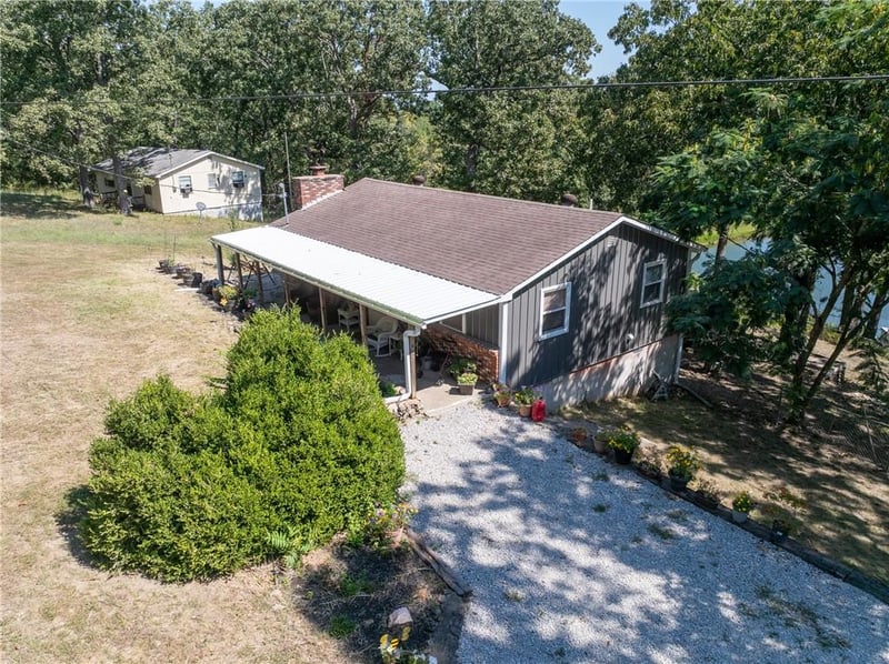 26193 Wiedenmann Pl, Edwards, MO 65326