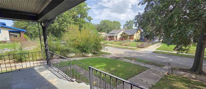 5508 Garfield Ave, Kansas City, MO 64130