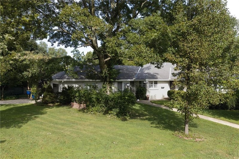 5090 Outlook St, Mission, KS 66202
