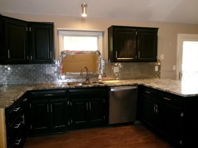 10507 N Central St N, Kansas City, MO 64155