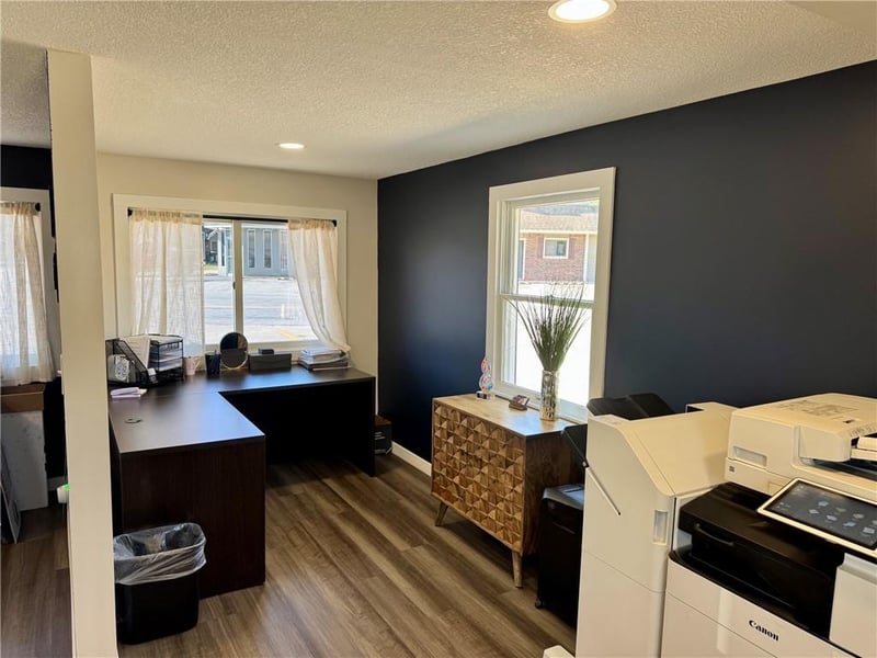 131 W North St, Peculiar, MO 64078