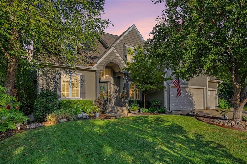 13820 Noland St, Overland Park, KS 66221