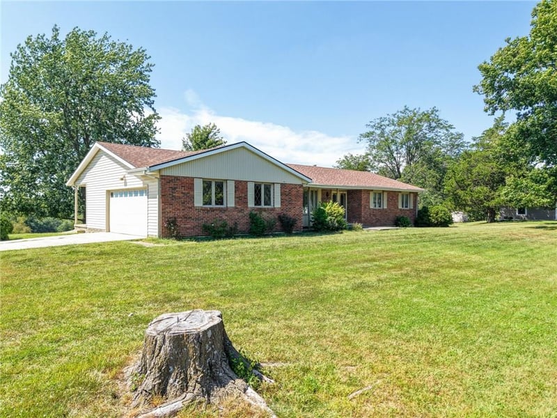 309 N Main St, Newtown, MO 64667