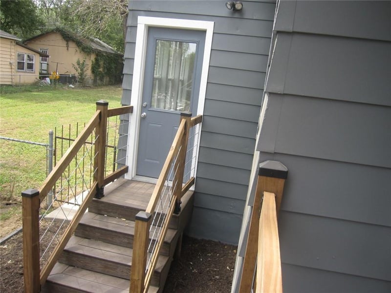 3320 Saint Joseph Ave, St Joseph, MO 64505