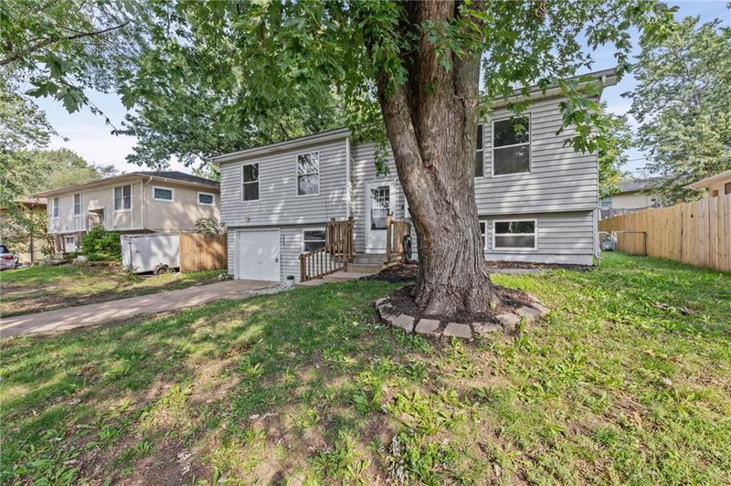 108 W Mcdonald St, Edgerton, KS 66021