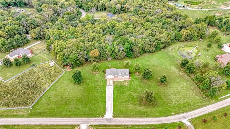 798 NW 1621 Rd, Bates City, MO 64011