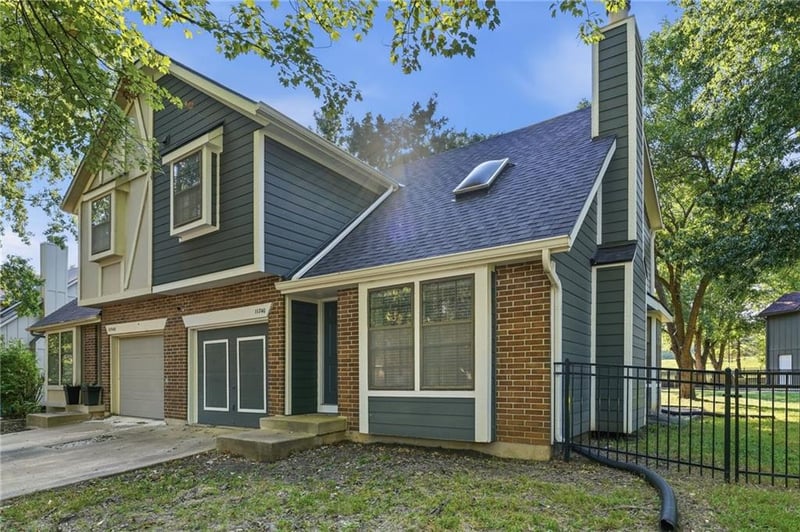 11740 Oakmont St, Overland Park, KS 66210