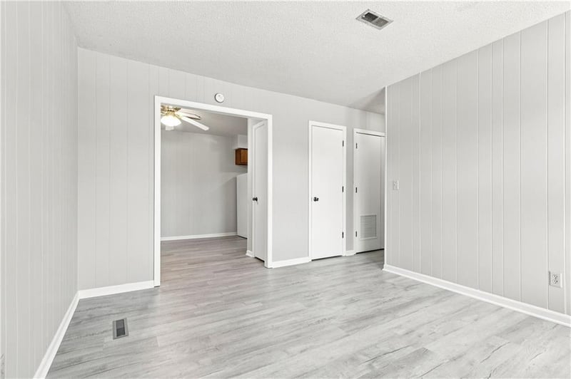 232 SE 121st Rd, Warrensburg, MO 64093