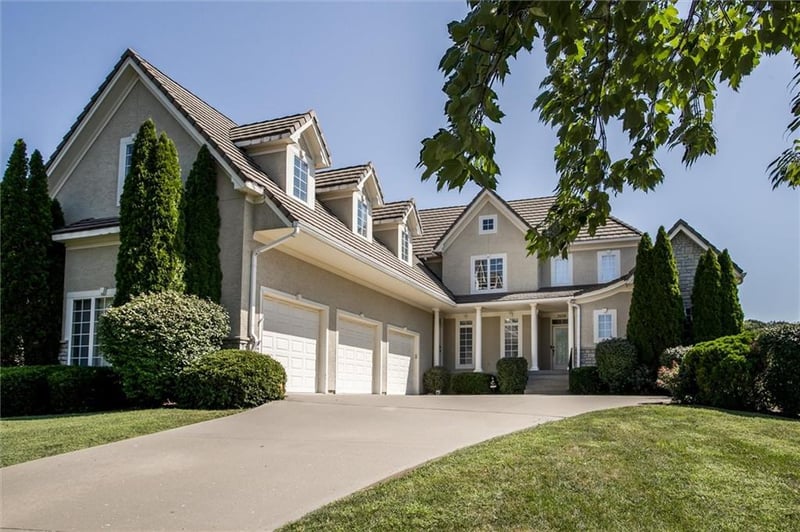 3509 S Saddle Ridge Dr, Independence, MO 64057