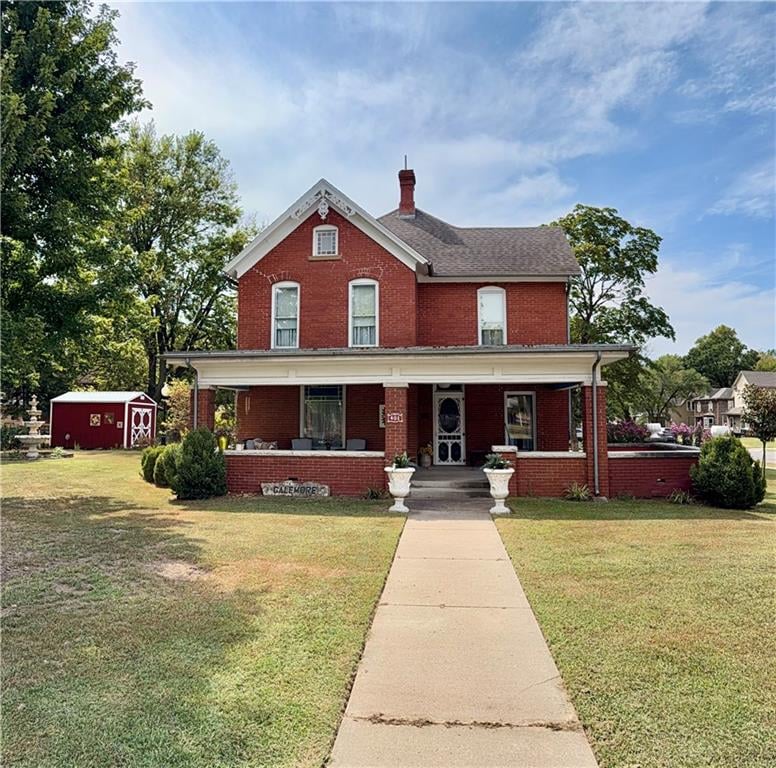 401 E Madison Ave, Iola, KS 66749