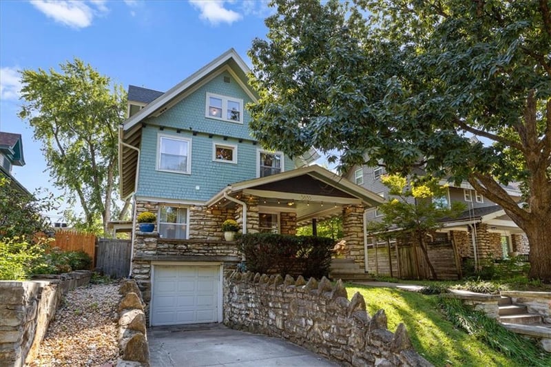 3835 Harrison Blvd, Kansas City, MO 64109