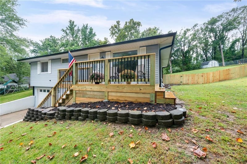 15 Village Circle Dr, Platte City, MO 64079
