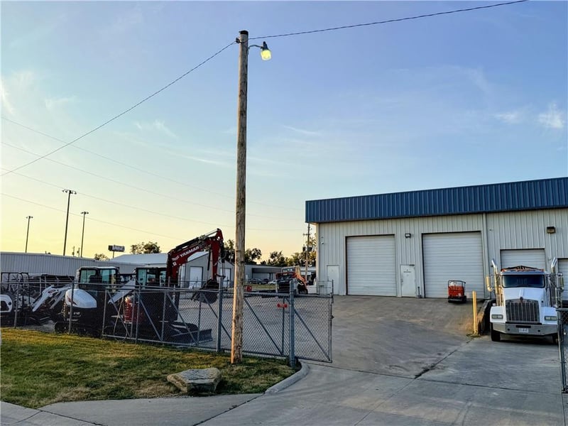 701 Squire Ct, Grain Valley, MO 64029