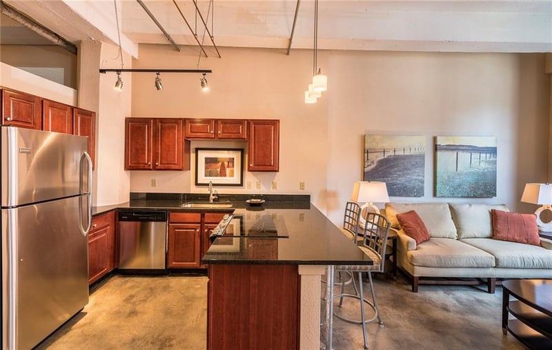 1535 Walnut St #405, Kansas City, MO 64108