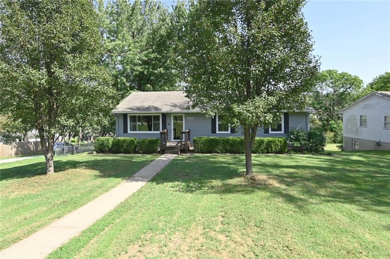 1421 Todd St, Platte City, MO 64079