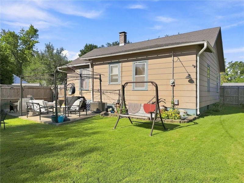 915 Woodward St, Chillicothe, MO 64601