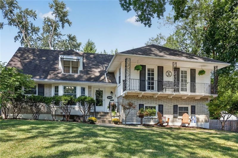 3508 W 53rd St, Roeland Park, KS 66205