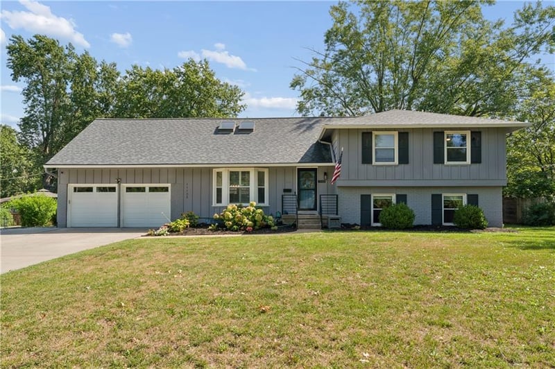 11153 Wornall Rd, Kansas City, MO 64114