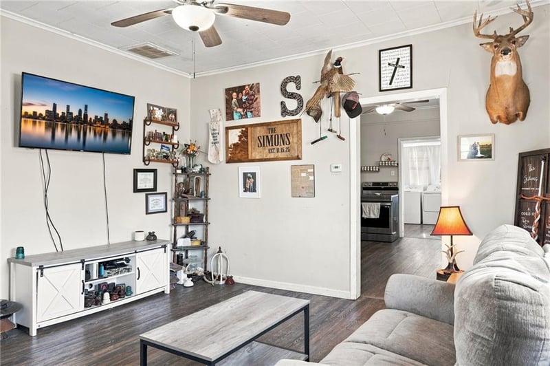 305 N Labette St, Frontenac, KS 66763