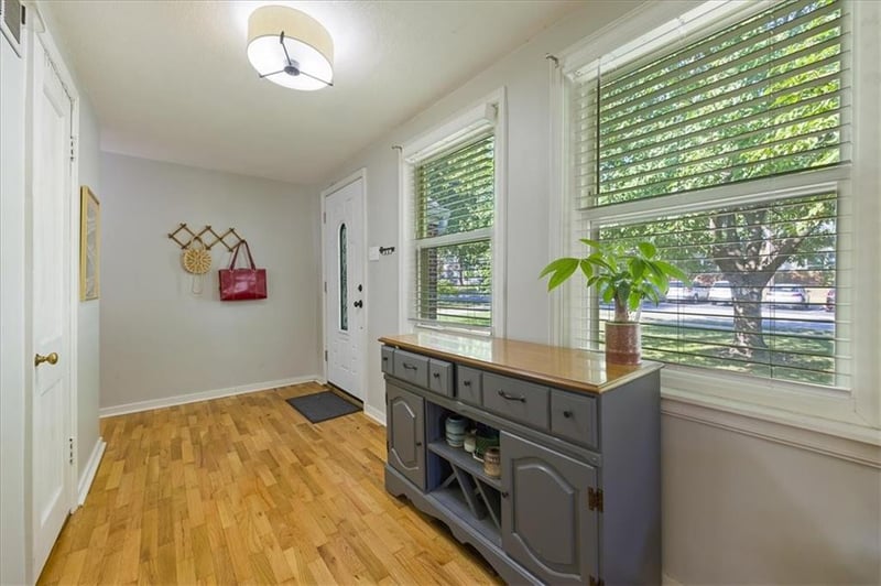 7217 Belinder Ave, Prairie Village, KS 66208