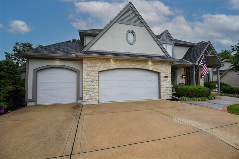 4304 NE Walnut Ridge N/A, Lee's Summit, MO 64064
