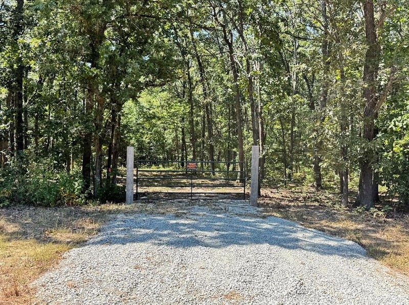 000 SE 871 Rd, Collins, MO 64738