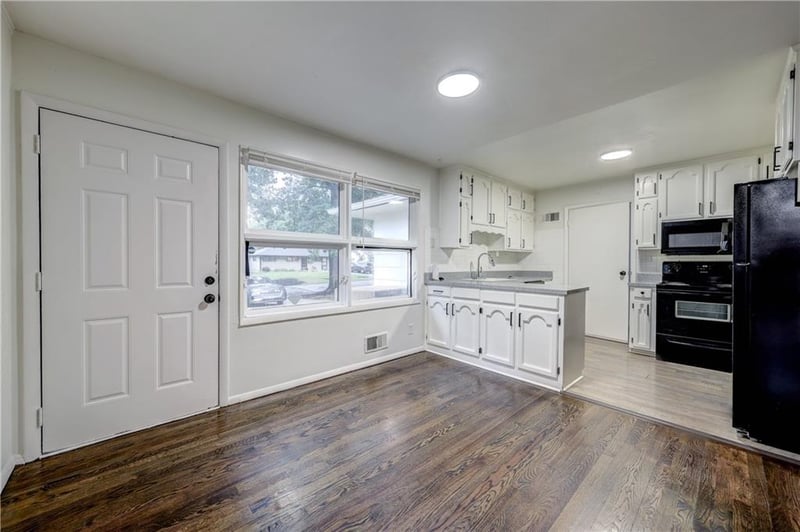 7506 E 111th Ter, Kansas City, MO 64134