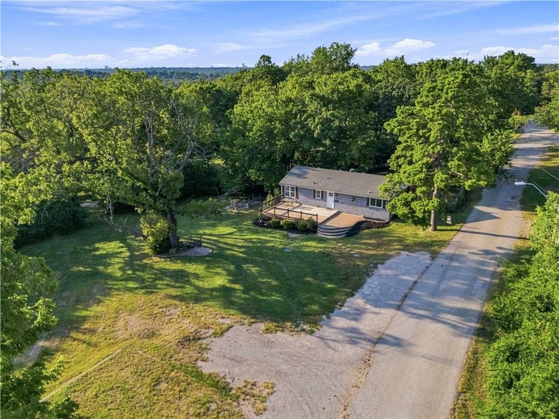 5600 Topping Ave, Kansas City, MO 64129