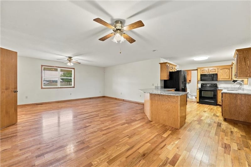 1696 SW 500th Rd, Holden, MO 64040