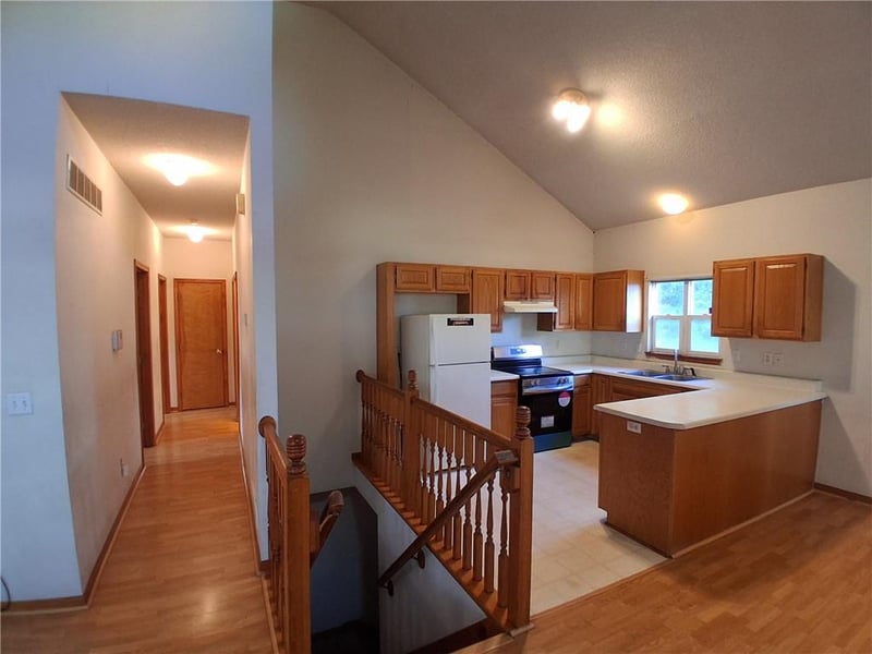 711 Brooklyn Ave, Kansas City, MO 64124
