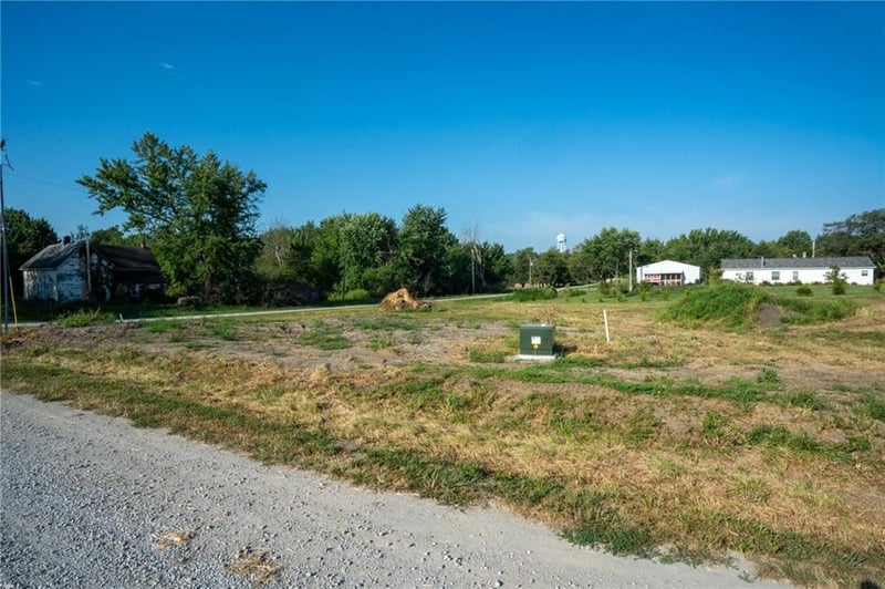 01 Myrtle St, Kidder, MO 64649