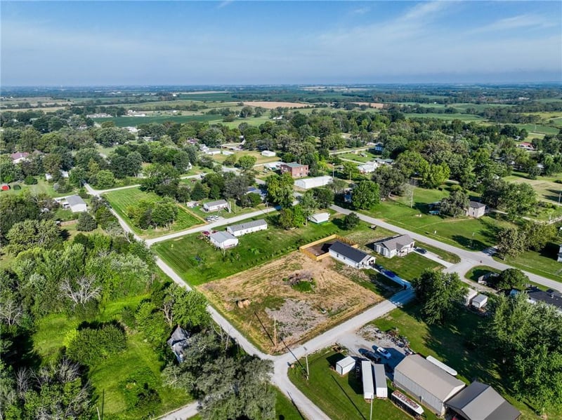 0001 Myrtle St, Kidder, MO 64649