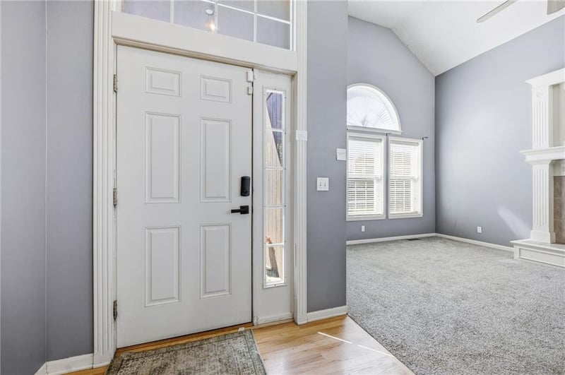 2346 W Piatt Ln, Olathe, KS 66061