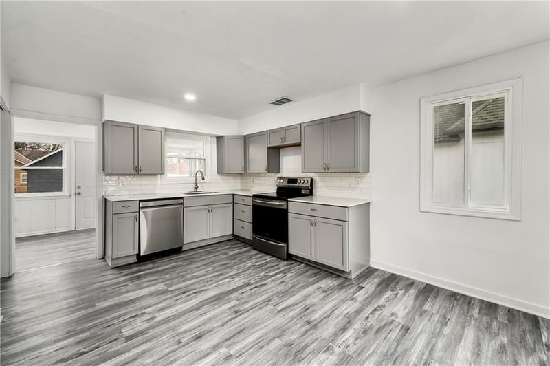 209 Brown Ave, Osawatomie, KS 66064