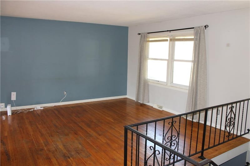 16623 E 42nd Ter S, Independence, MO 64055