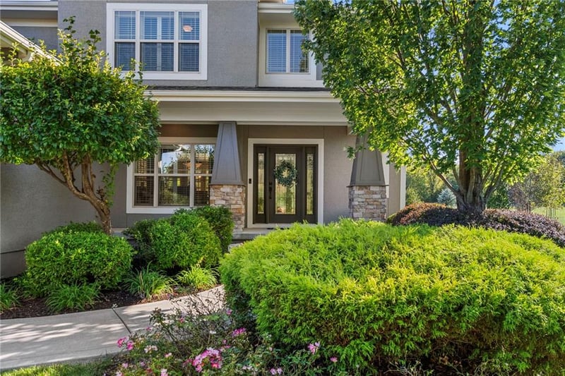 11609 W 154th St, Overland Park, KS 66221