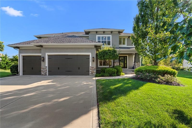 11609 W 154th St, Overland Park, KS 66221