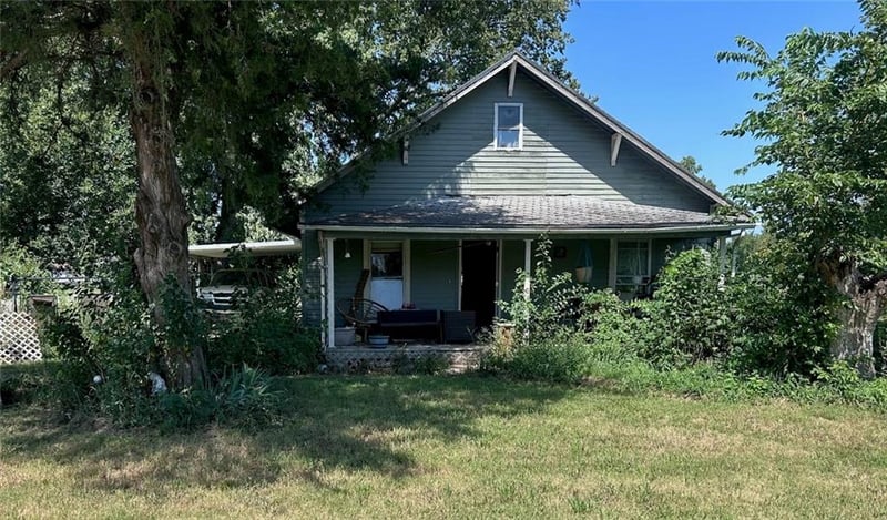 1204 Laing St, Osage City, KS 66523