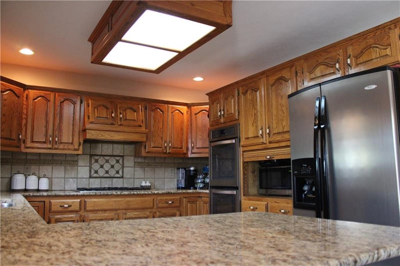 1701 E 14th St, Pittsburg, KS 66762