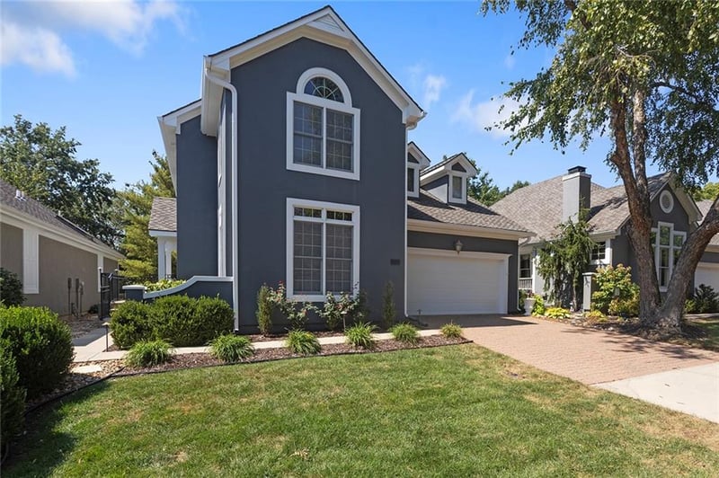 12468 Westgate St, Overland Park, KS 66213