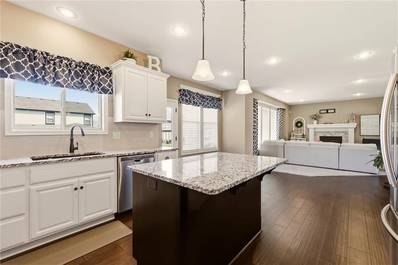 1804 NE Griffin Dr, Lee's Summit, MO 64086