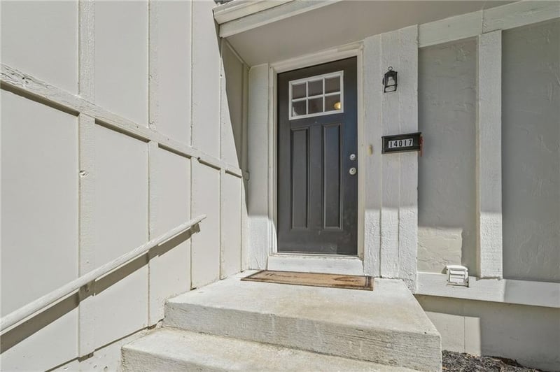 14017 Winchester Ct, Grandview, MO 64030