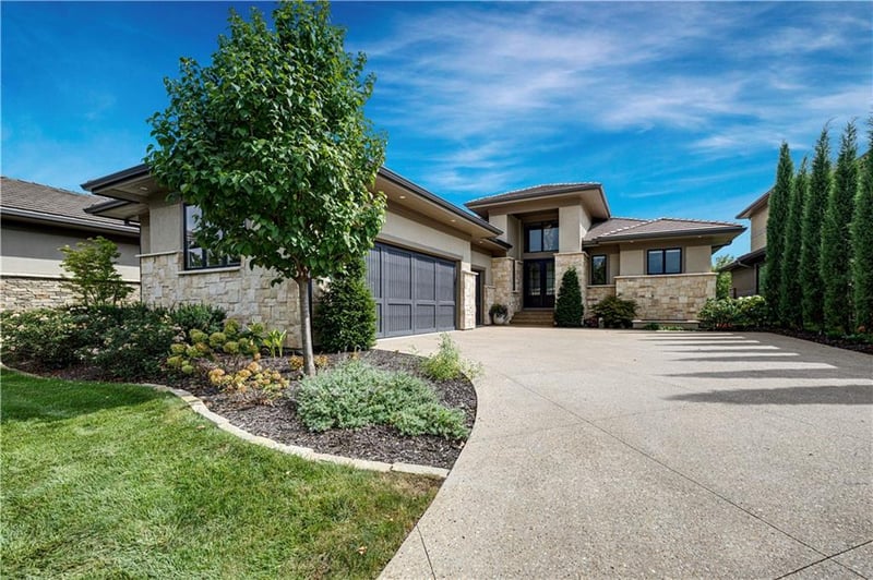 6013 W 137 St, Overland Park, KS 66223